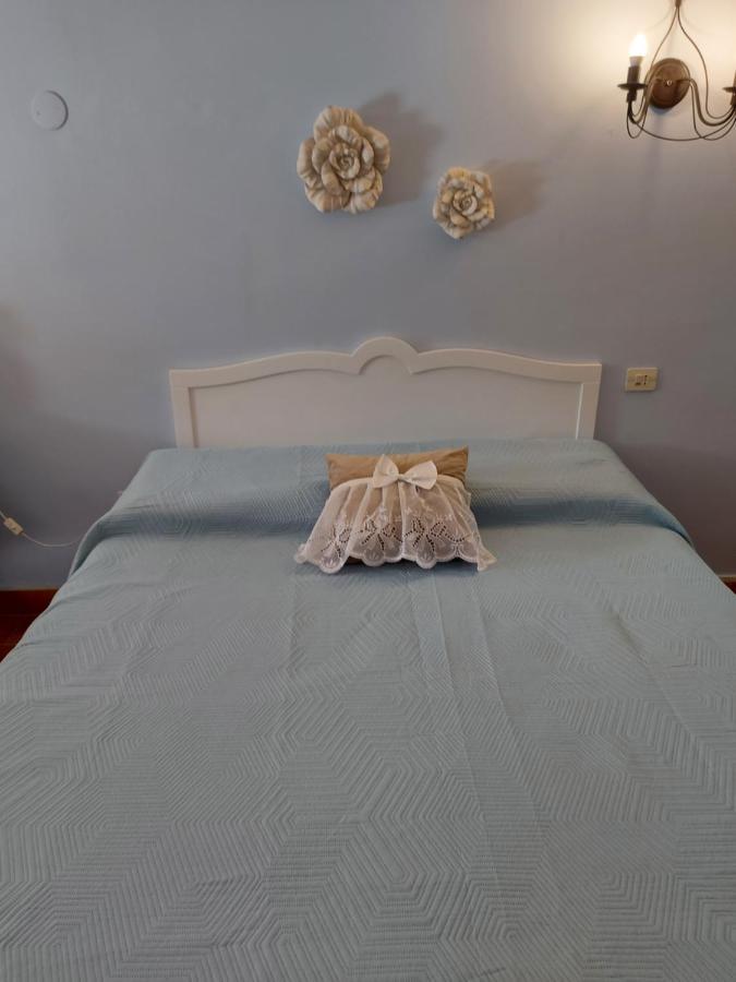 Casa Vacanza Fiori Di Maggio Pulsano Eksteriør bilde