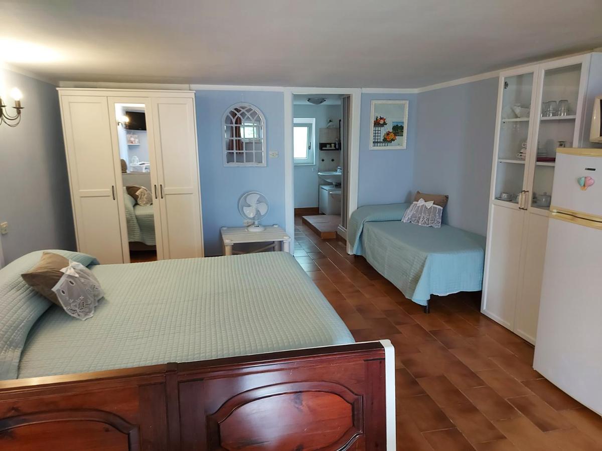 Casa Vacanza Fiori Di Maggio Pulsano Eksteriør bilde