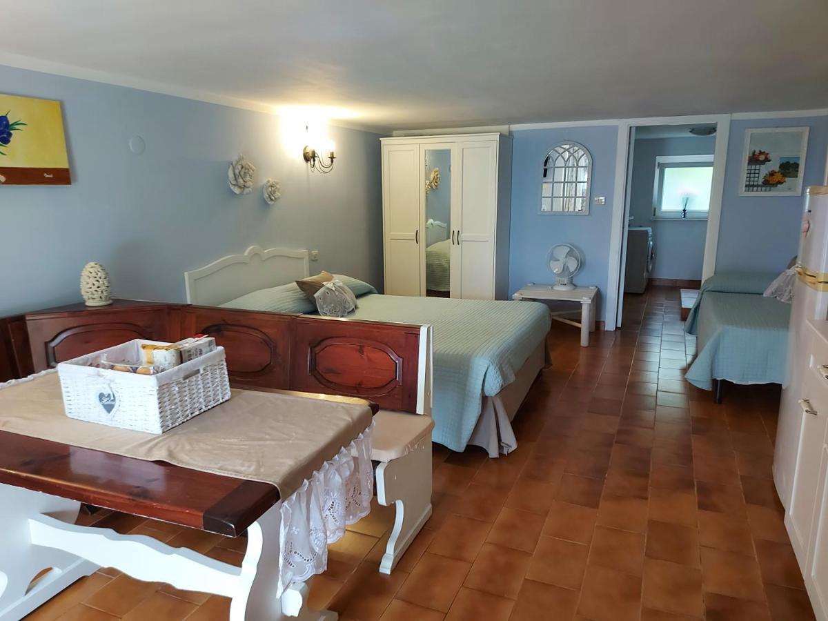 Casa Vacanza Fiori Di Maggio Pulsano Eksteriør bilde