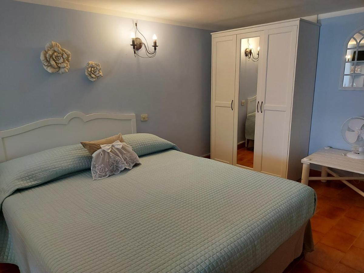 Casa Vacanza Fiori Di Maggio Pulsano Eksteriør bilde